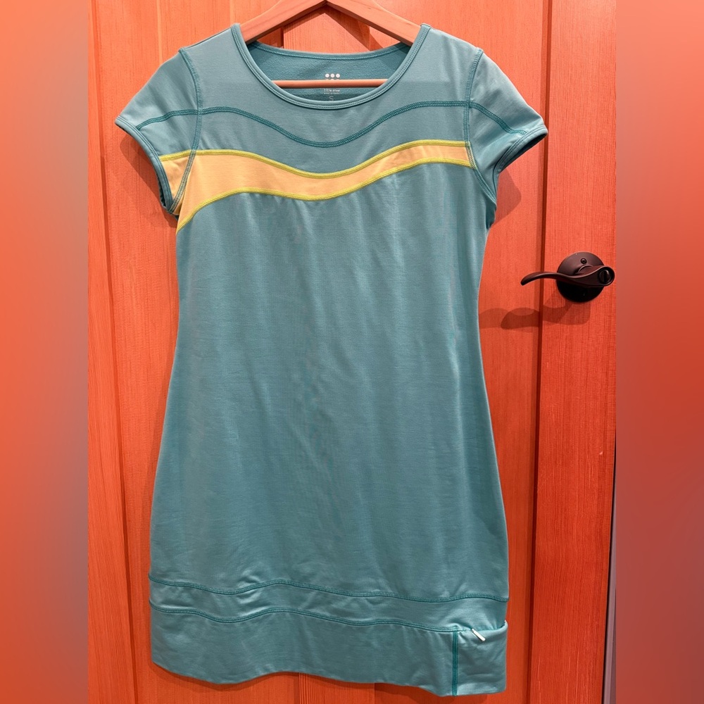 Title Nine Sporty Ocean Midi Dress